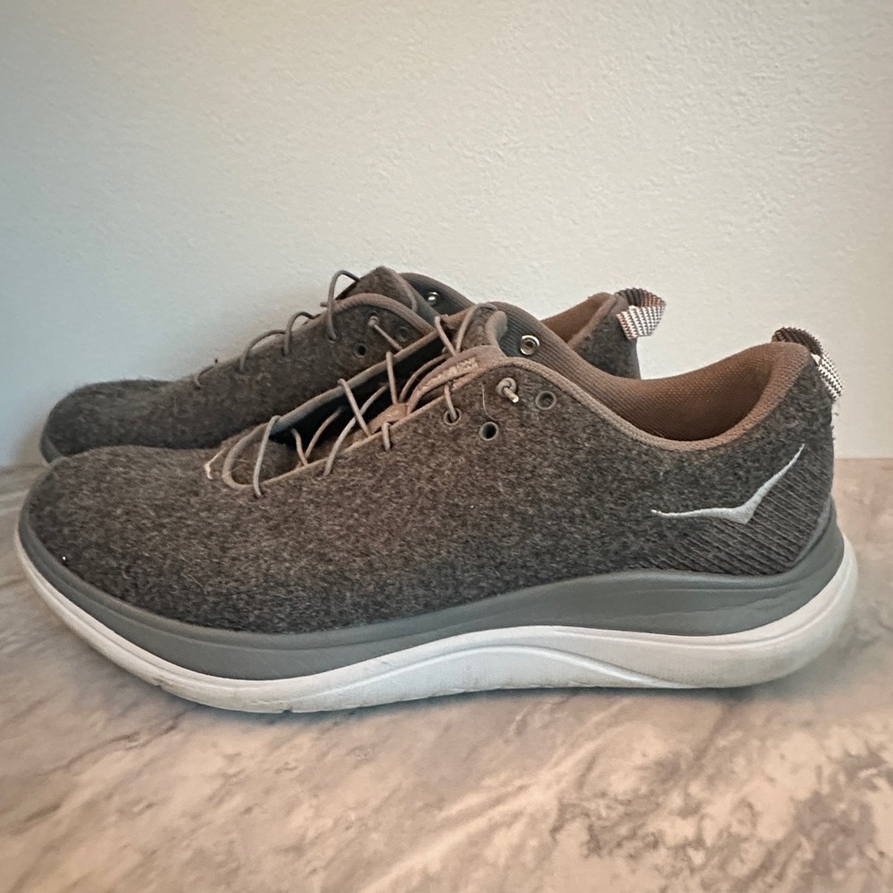 HOKA ONE ONE Hupana Flow Wool Sneakers – Men’s Size 9.5 (EU 43⅓, UK 9, JPN 27.5) - Picture 2 of 6